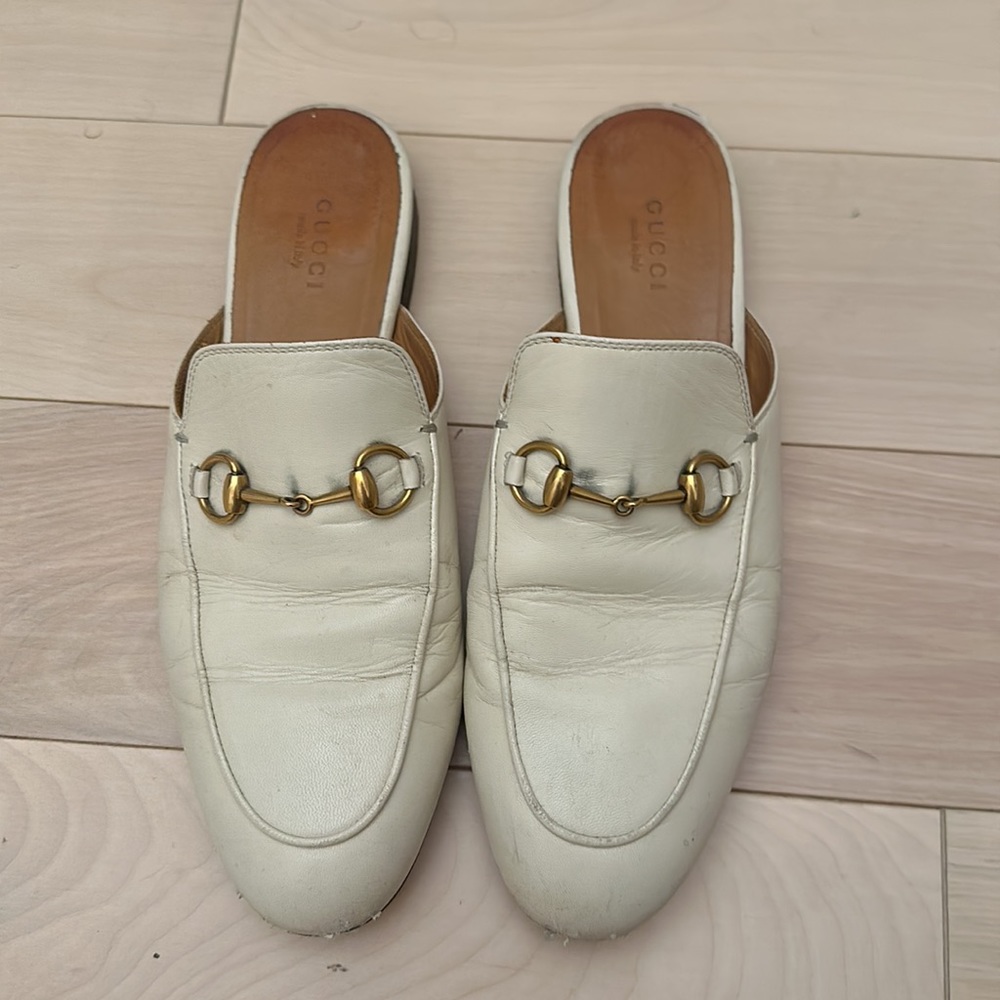 Gucci Off white/ Ivory leather Princetown horsebit loafer mules 38